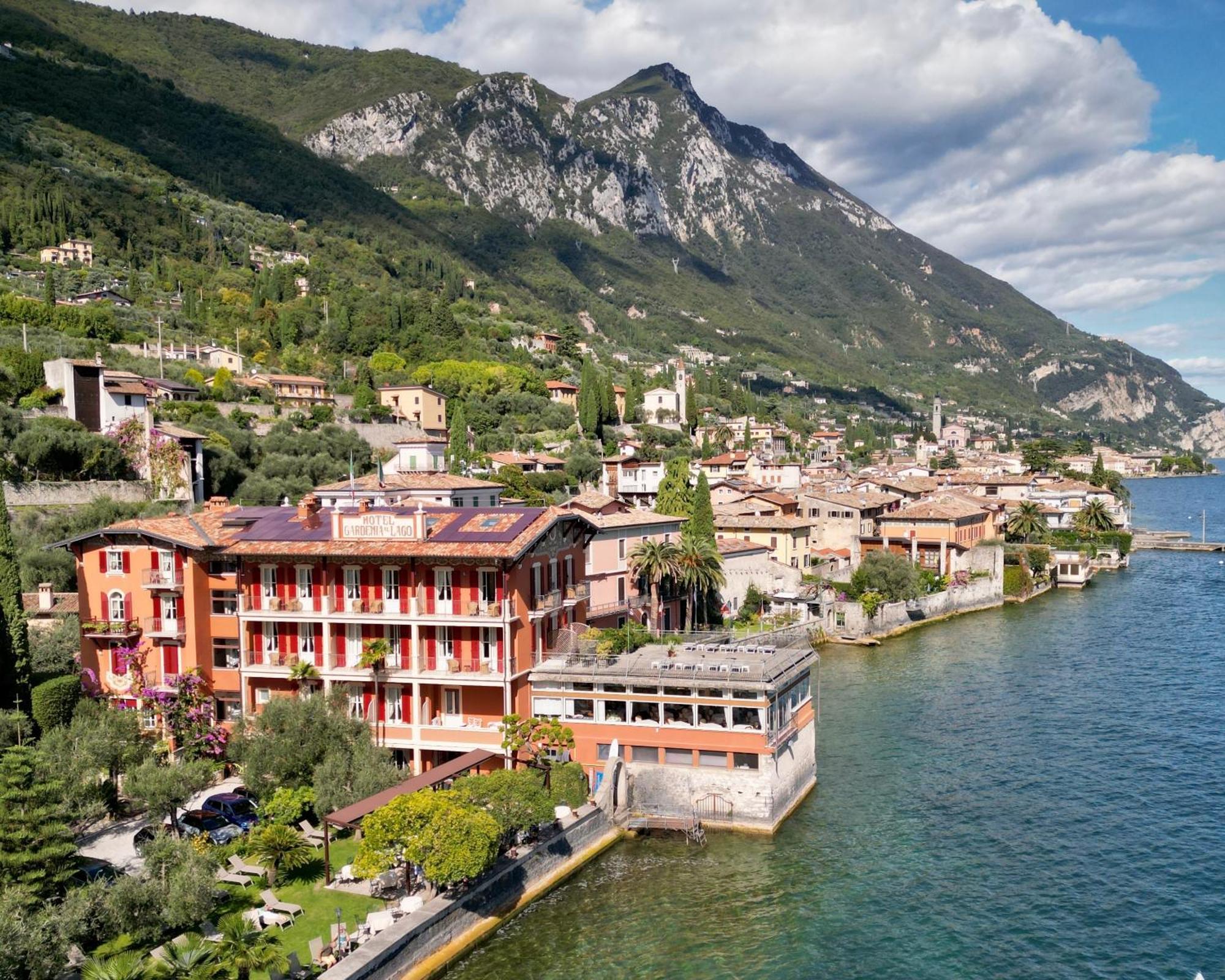 Hotel Gardenia Al Lago ガルニャーノ エクステリア 写真