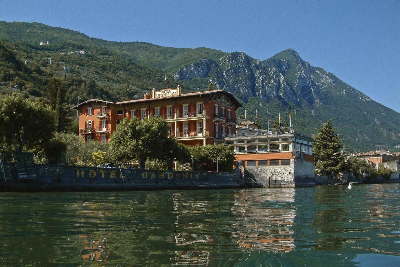 Hotel Gardenia Al Lago ガルニャーノ エクステリア 写真